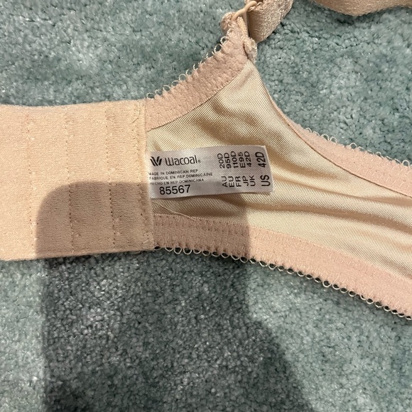 Wacoal Awareness Full Figure Underwire Bra 85567 Size 42D - Picture 3 of 3